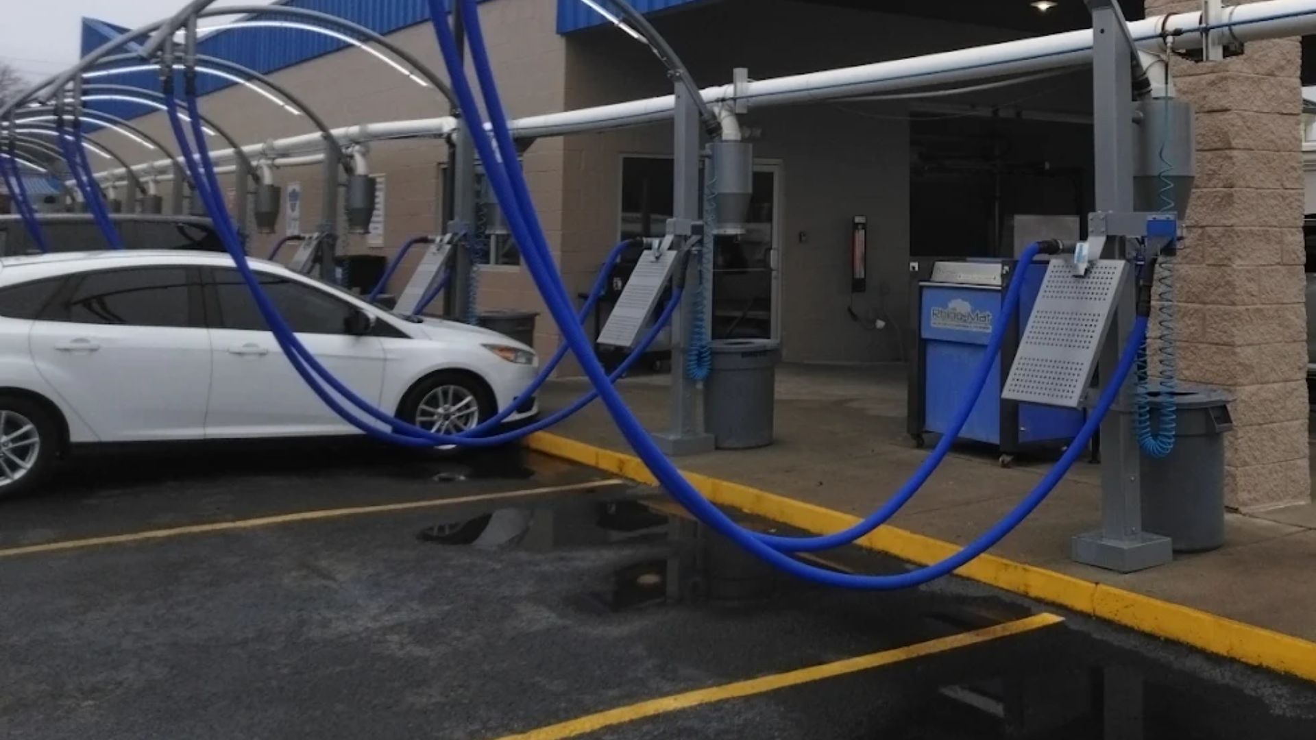 From Floor Mats to Air Wands: The Details That Make the Difference